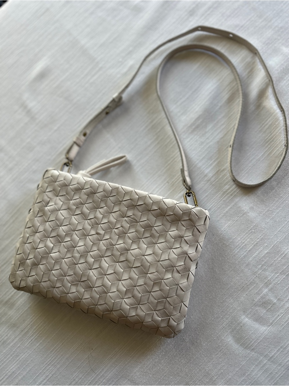 Madewell “The Puff” Crossbody Bag Woven Leather Edition in Pale Oyster | NWOT